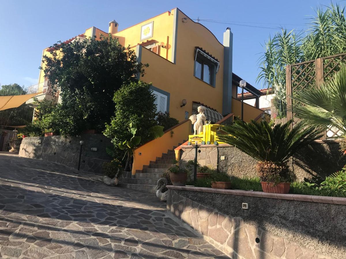 Mario's House * Ísquia